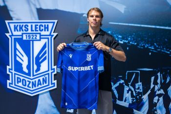 Lech Poznań ogłosił transfer nowego obrońcy. Podpisał kontrakt i... zagra jeszcze dwa mecze w poprzednim klubie
